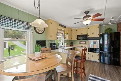 104 W Pond Rd, Plymouth, MA 02360 - Photo 13