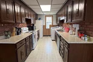 57 Vale St, Worcester, MA 01604 - Photo 7