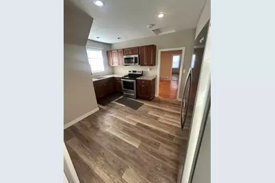 35 Newcomb Pl #3, Taunton, MA 02780 - Photo 7