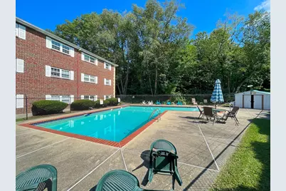 5 Cass St #1, Boston, MA 02132 - Photo 9