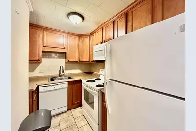 5 Cass St #1, Boston, MA 02132 - Photo 7
