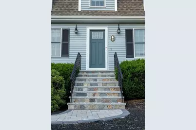 8 Old Coach Rd, Millville, MA 01529 - Photo 3