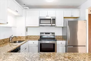 872 Massachusetts Ave, Cambridge, MA 02139 - Photo 3