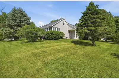 1 Daniel Ter, West Bridgewater, MA 02379 - Photo 3