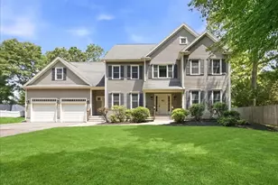 29 Brastow Dr, Medfield, MA 02052 - Photo 1