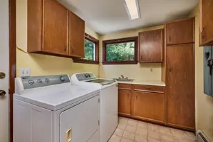65 Blackberry Ln, Northampton, MA 01060 - Photo 17