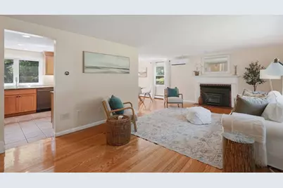 100 Fernwood Dr, East Longmeadow, MA 01028 - Photo 9