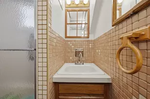 4 Waite St, Salem, MA 01970 - Photo 31