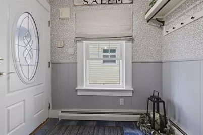4 Waite St, Salem, MA 01970 - Photo 5