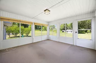 9 Barton St, Granby, MA 01033 - Photo 23