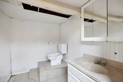 9 Barton St, Granby, MA 01033 - Photo 21