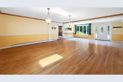 9 Barton St, Granby, MA 01033 - Photo 9
