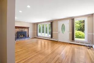 9 Barton St, Granby, MA 01033 - Photo 13