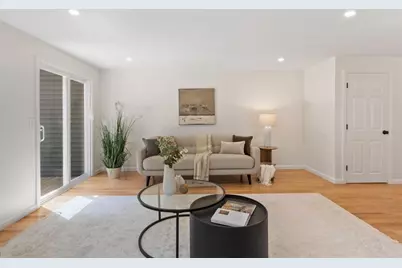 102 Lords Court, Wilmington, MA 01887 - Photo 9