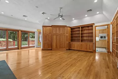 89 North St, Topsfield, MA 01983 - Photo 9