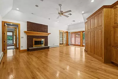 89 North St, Topsfield, MA 01983 - Photo 11