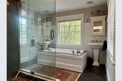 211 Forest St, Winchester, MA 01890 - Photo 25