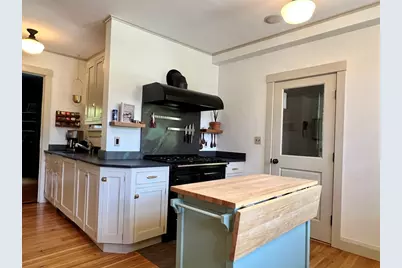 211 Forest St, Winchester, MA 01890 - Photo 17