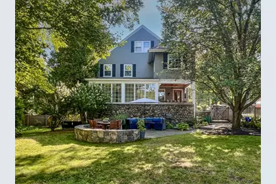 211 Forest St, Winchester, MA 01890 - Photo 3