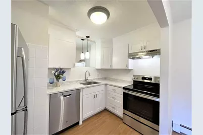 295 Main Street #28, Reading, MA 01867 - Photo 1