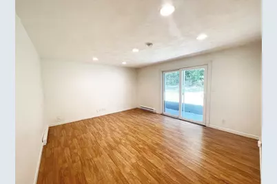 744 Dedham St, Newton, MA 02459 - Photo 9