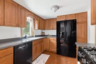 30 Canterbury Dr, Carver, MA 02330 - Photo 15