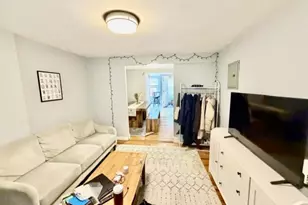 109 Salem, Boston, MA 02113 - Photo 5
