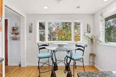 22 Burdett Rd, Lynn, MA 01904 - Photo 11