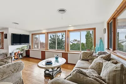 22 Burdett Rd, Lynn, MA 01904 - Photo 15
