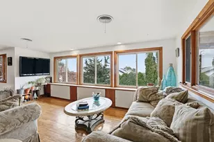 22 Burdett Rd, Lynn, MA 01904 - Photo 15