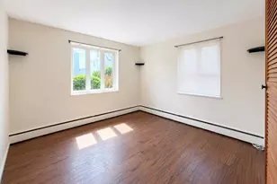 194 Lexignton St, Watertown, MA 02472 - Photo 5