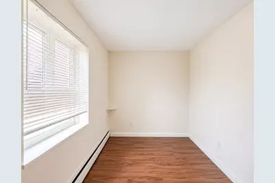 194 Lexignton St #U1, Watertown, MA 02472 - Photo 7