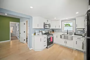 9 Mayflower Ave, Weymouth, MA 02191 - Photo 3