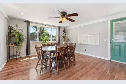 36 Vadnais St, Agawam, MA 01001 - Photo 5