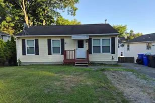 865 Wilbraham Rd, Springfield, MA 01109 - Photo 1