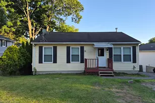 865 Wilbraham Rd, Springfield, MA 01109 - Photo 3