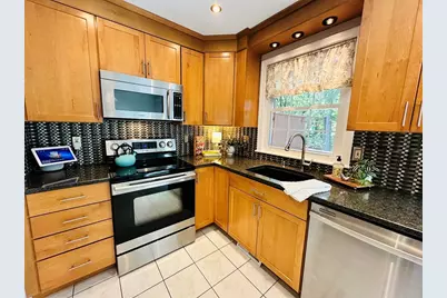 27 Waters Edge #27, Ludlow, MA 01056 - Photo 9