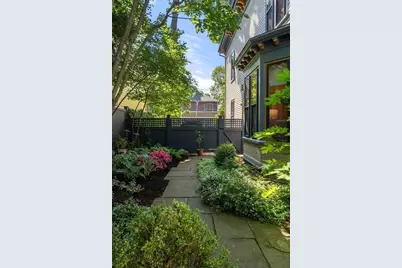 20 Enfield Street, Boston, MA 02130 - Photo 31