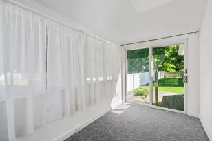 94 W Plain St, Wayland, MA 01778 - Photo 19