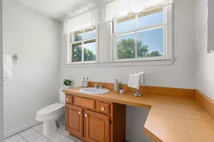 94 W Plain St, Wayland, MA 01778 - Photo 31