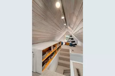 94 W Plain St, Wayland, MA 01778 - Photo 23