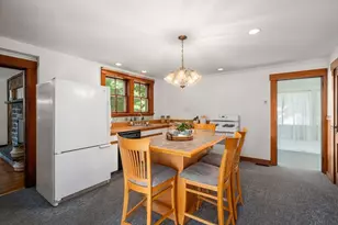94 W Plain St, Wayland, MA 01778 - Photo 13