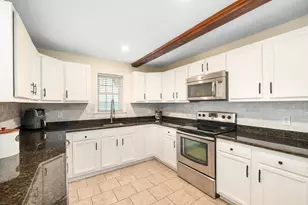 6 Temple St, Newburyport, MA 01950 - Photo 7