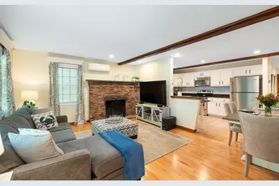 6 Temple Street #3, Newburyport, MA 01950 - Photo 3