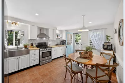 14 Heritage Circle, Falmouth, MA 02536 - Photo 17