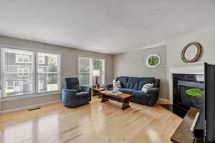52 Heritage Dr, Tewksbury, MA 01876 - Photo 11