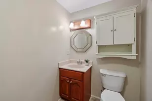 52 Heritage Dr, Tewksbury, MA 01876 - Photo 9