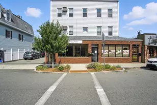 111 Albion St, Wakefield, MA 01880 - Photo 1