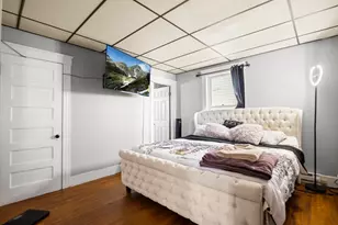 8 Douglas St, Worcester, MA 01603 - Photo 33