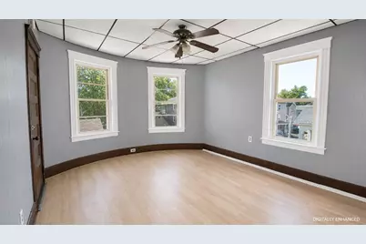 8 Douglas Street, Worcester, MA 01603 - Photo 5